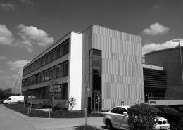 Portfolio IEP: Grundlegende Sanierung der Gebäude des Instituts für Radiochemie der TUM - schwarz-weiß